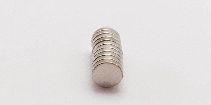 A021釹鐵硼圓形磁鐵N35 D5*1 A021釹鐵硼圓形磁鐵N35 D5*1