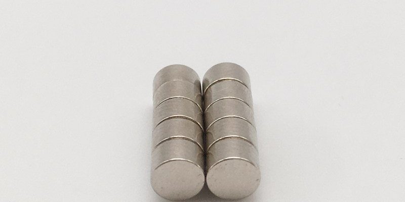 A015 釹鐵硼圓形磁鐵N35 D4*2.5 A015 釹鐵硼圓形磁鐵N35 D4*2.5